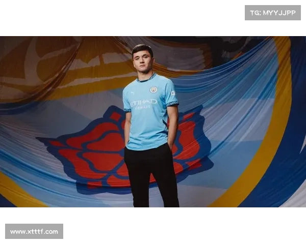 曼城7号后卫成功秘诀揭秘：从默默无闻到防线核心的成长之路