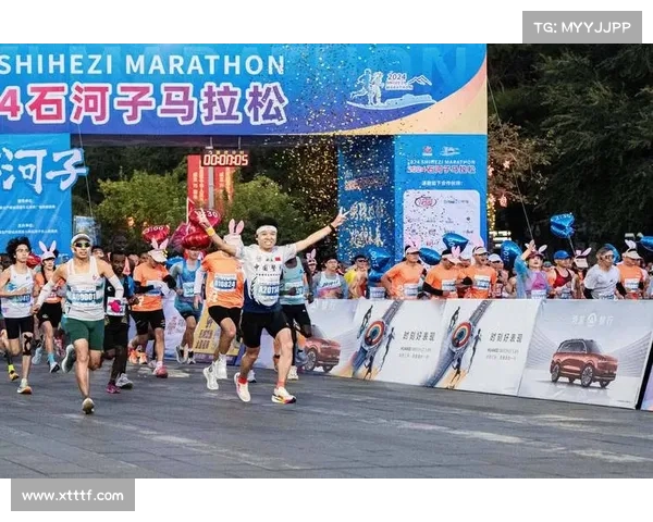 如何在马拉松赛事中打破纪录实现突破性成绩的关键策略与训练方法