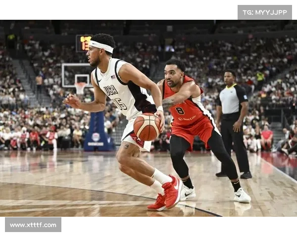 布克如何通过社交媒体吸引年轻球迷并提升个人品牌影响力